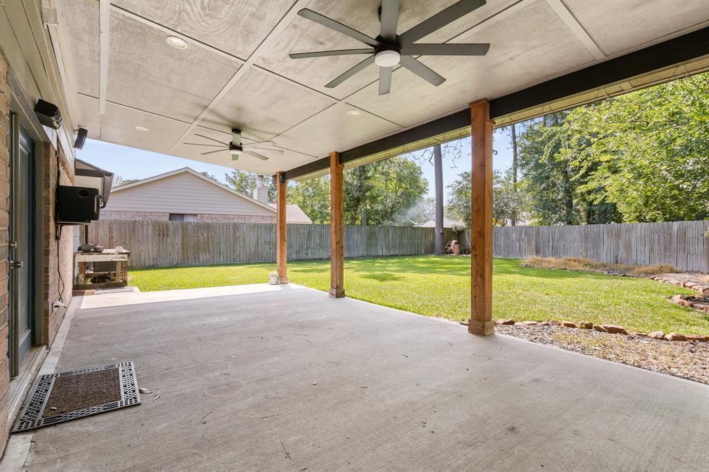 3623 Wells Mark Drive, Humble, Texas image 18