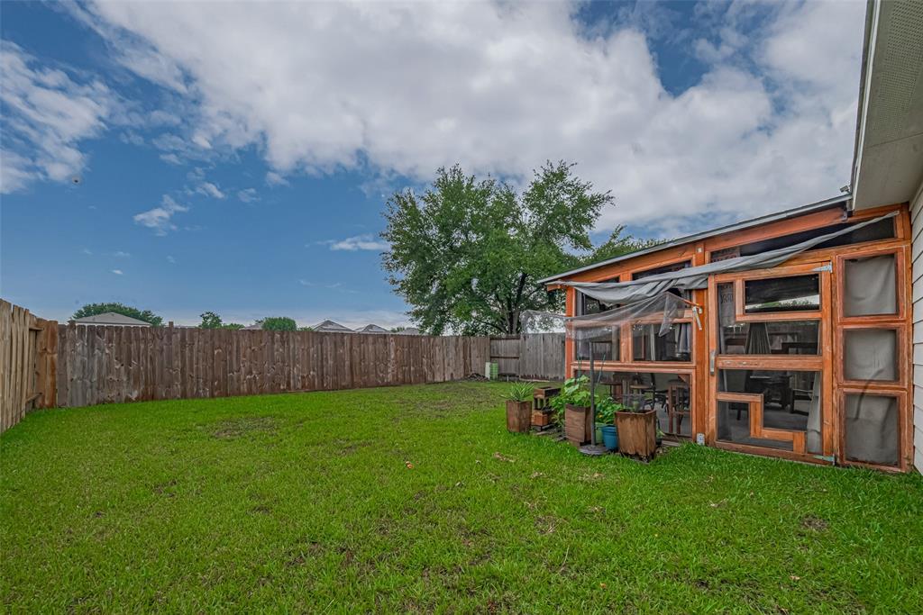 1810 Macondray Drive, Humble, Texas image 29