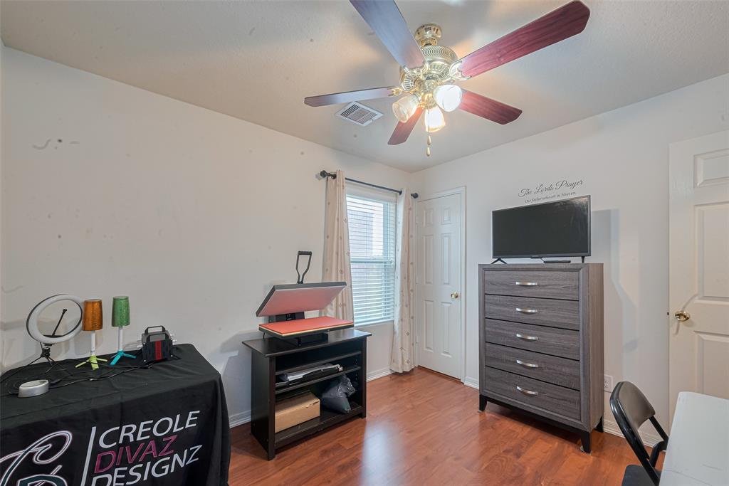 1810 Macondray Drive, Humble, Texas image 16