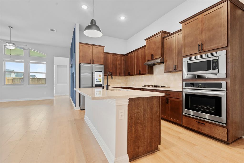 121 Sun Ray Creek Drive, Katy, Texas image 13