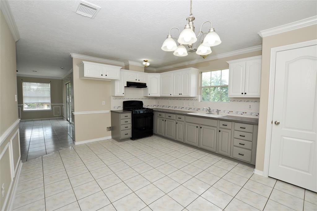 5005 Meadowlark Lane, Katy, Texas image 16