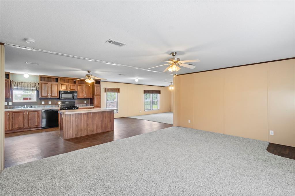 532 County Road 296, Alvin, Texas image 4