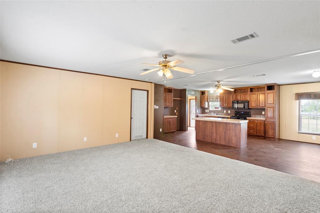 532 County Road 296, Alvin, Texas image 3