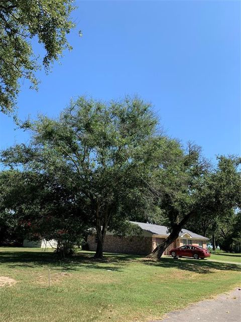 A home in Jewett