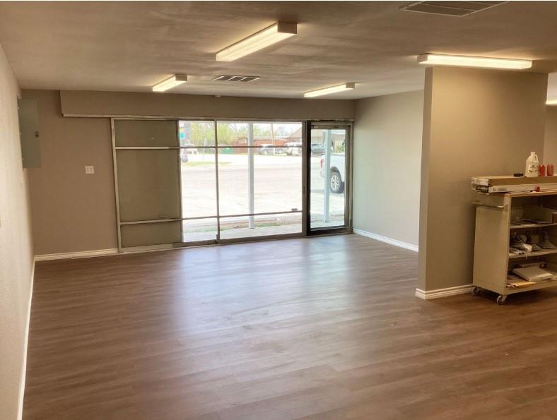 1010 E 1st Street, Humble, Texas image 34
