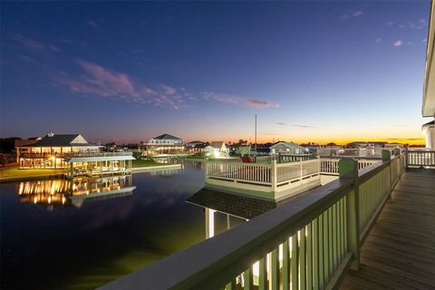 A home in Crystal Beach