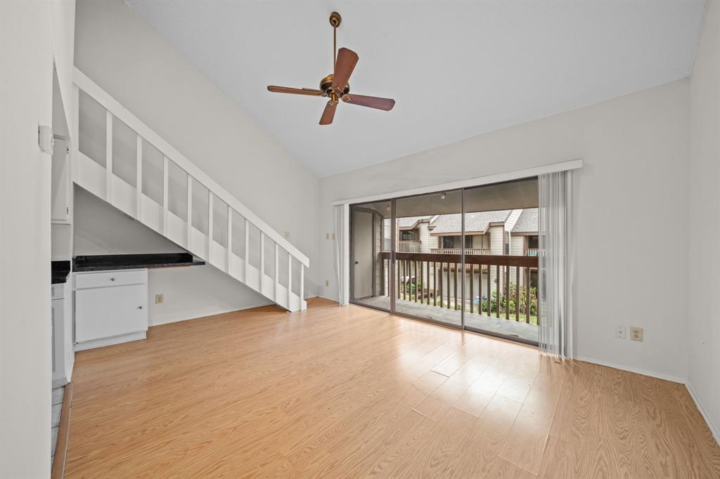 12900 Walden Road #812H, Montgomery, Texas image 1