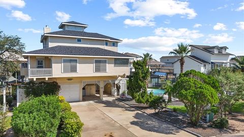 A home in Tiki Island