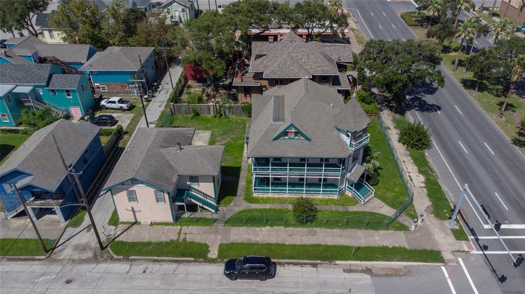 2901 Broadway