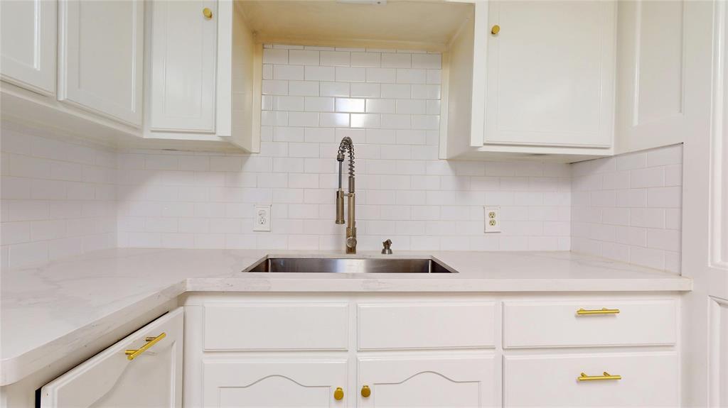 605 S 4th Street, Baytown, Texas image 32