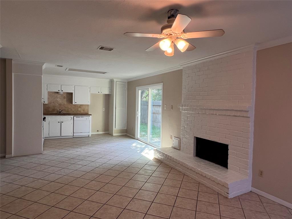 958 Grand Junction Drive, Katy, Texas image 3