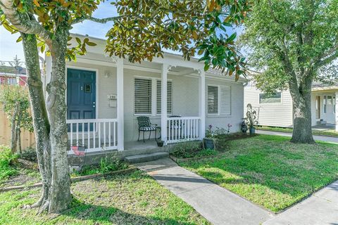 Single Family Residence in Galveston TX 4901 Houston Drive.jpg