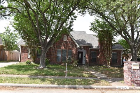 Photo of 12134 Ella Lee Lane, Houston, TX 77077 (MLS # 4754670)