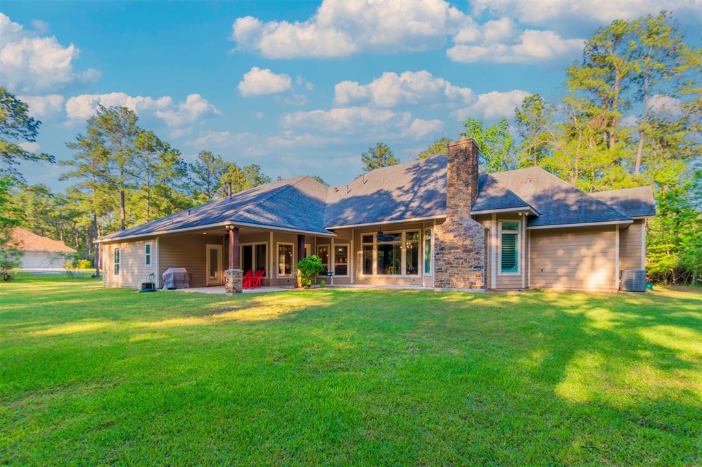 32705 Sunrise Drive, Magnolia, Texas image 6