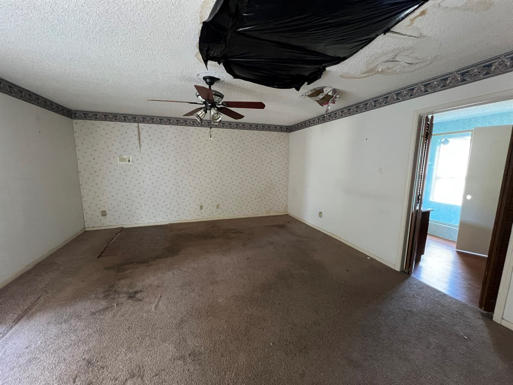 2926 Meadowcreek Drive, Missouri City, Texas image 10