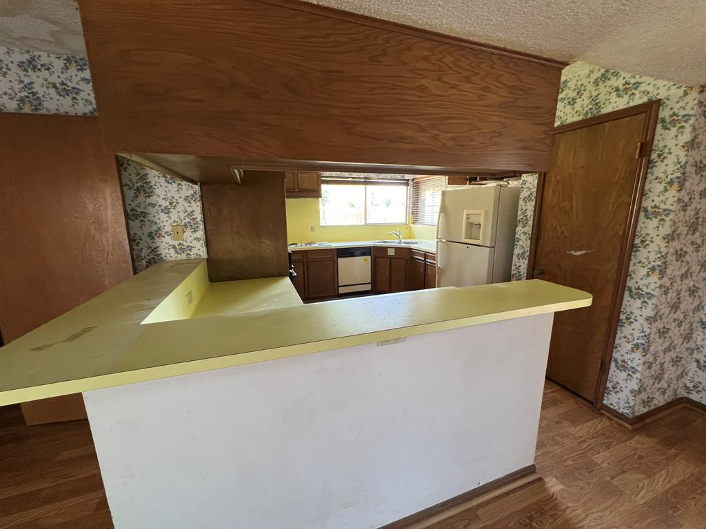 2926 Meadowcreek Drive, Missouri City, Texas image 7
