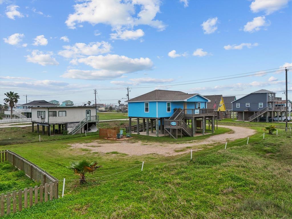 818 Surf Drive, Surfside Beach, Texas image 7