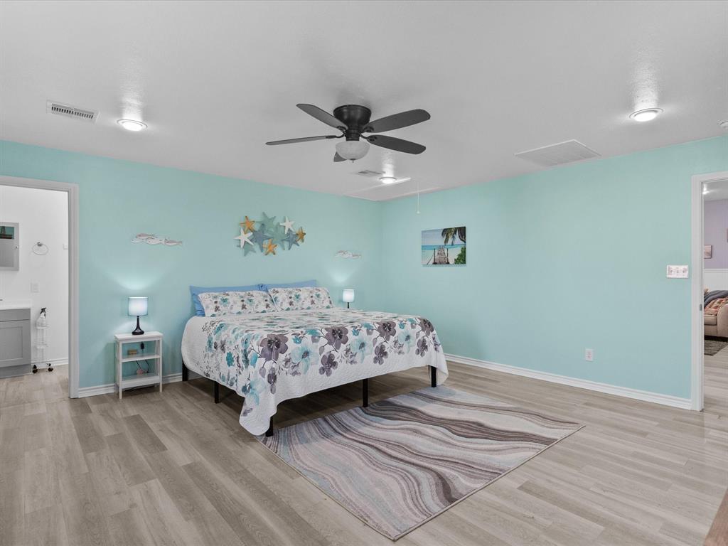 818 Surf Drive, Surfside Beach, Texas image 23
