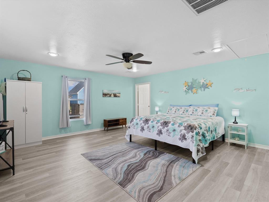 818 Surf Drive, Surfside Beach, Texas image 21