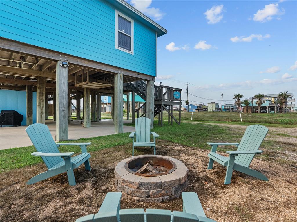 818 Surf Drive, Surfside Beach, Texas image 30