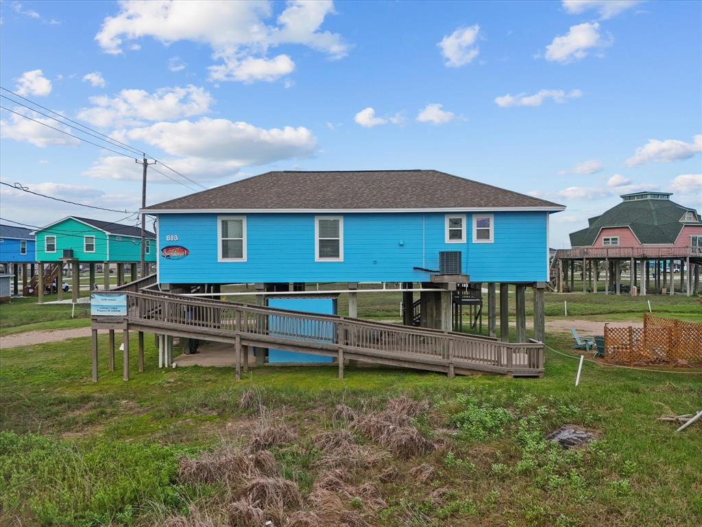 818 Surf Drive, Surfside Beach, Texas image 4