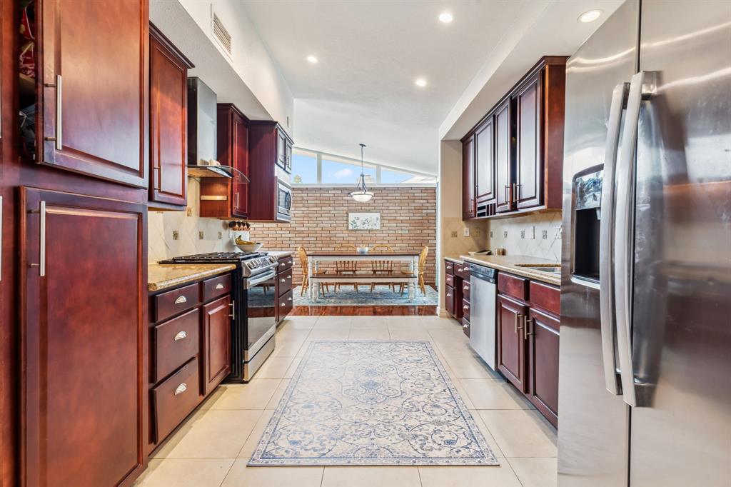 9123 Kapri Lane, Houston, Texas image 6