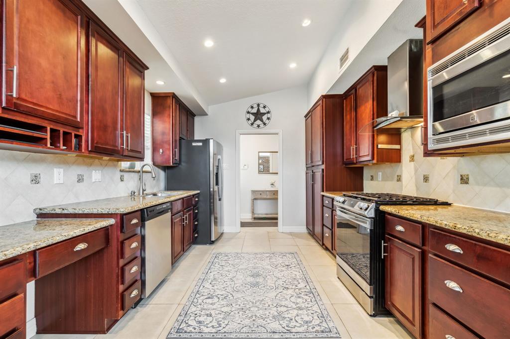 9123 Kapri Lane, Houston, Texas image 7