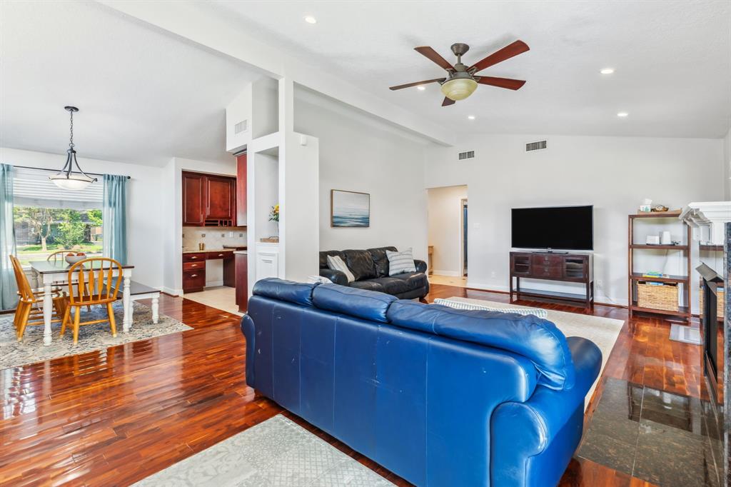 9123 Kapri Lane, Houston, Texas image 13