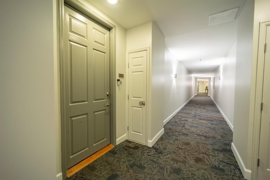 2520 Robinhood Street 505