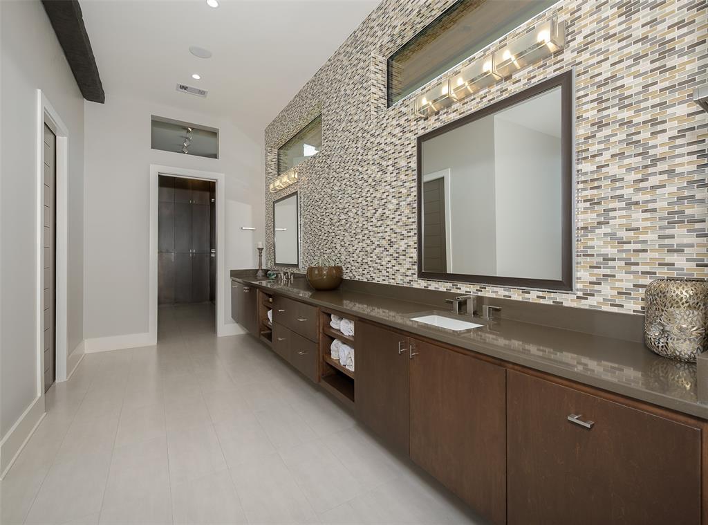 3320 Sycamore Trail, Bryan, Texas image 33