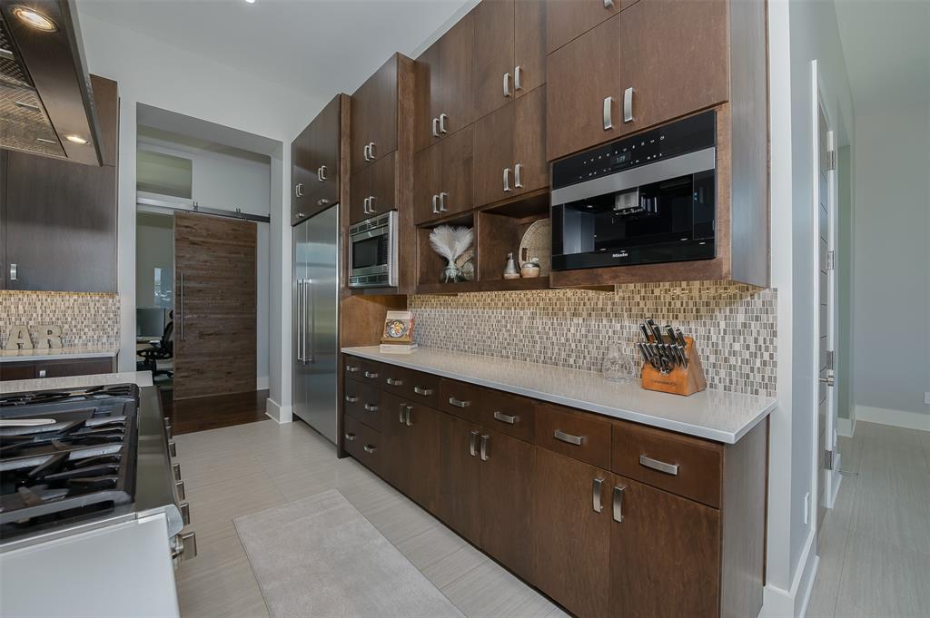 3320 Sycamore Trail, Bryan, Texas image 24