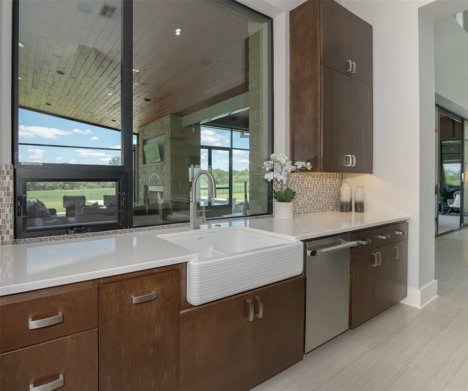 3320 Sycamore Trail, Bryan, Texas image 20