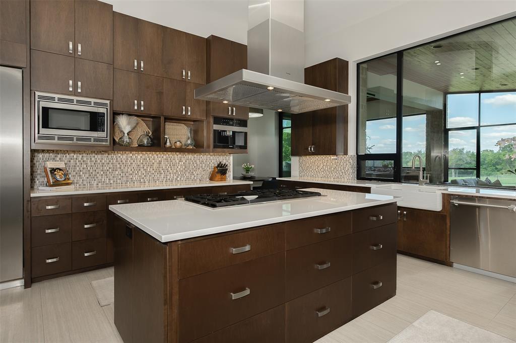 3320 Sycamore Trail, Bryan, Texas image 22