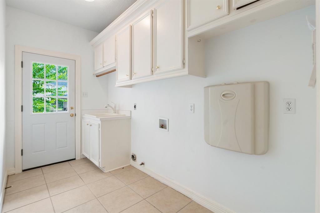 18107 Hampton Oak Drive, Spring, Texas image 36