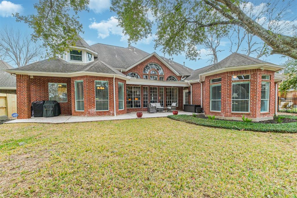 1715 Forestlake Drive Dr, Sugar Land, Texas image 35