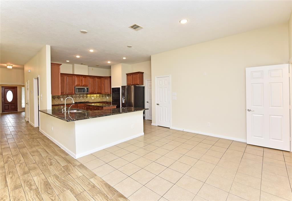 2402 Quartzsite Street, League City, Texas image 20