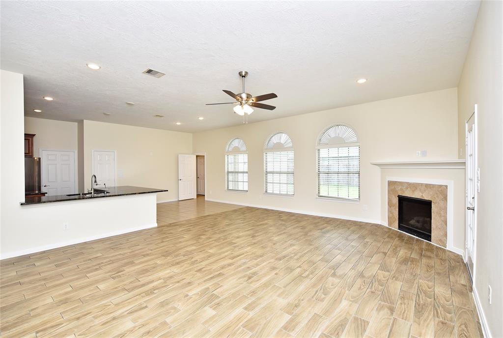 2402 Quartzsite Street, League City, Texas image 11