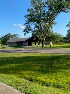 2919 Oakwood Shores Drive, Richwood, Texas image 4