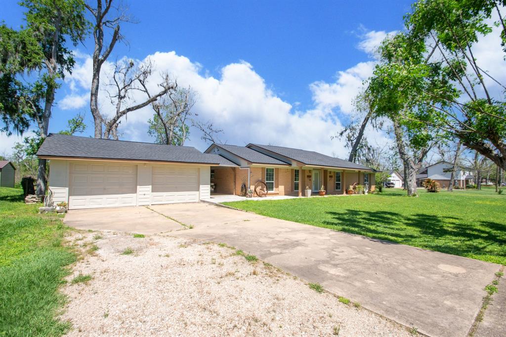 400 Pecan Estates Road #C616R, Angleton, Texas image 3