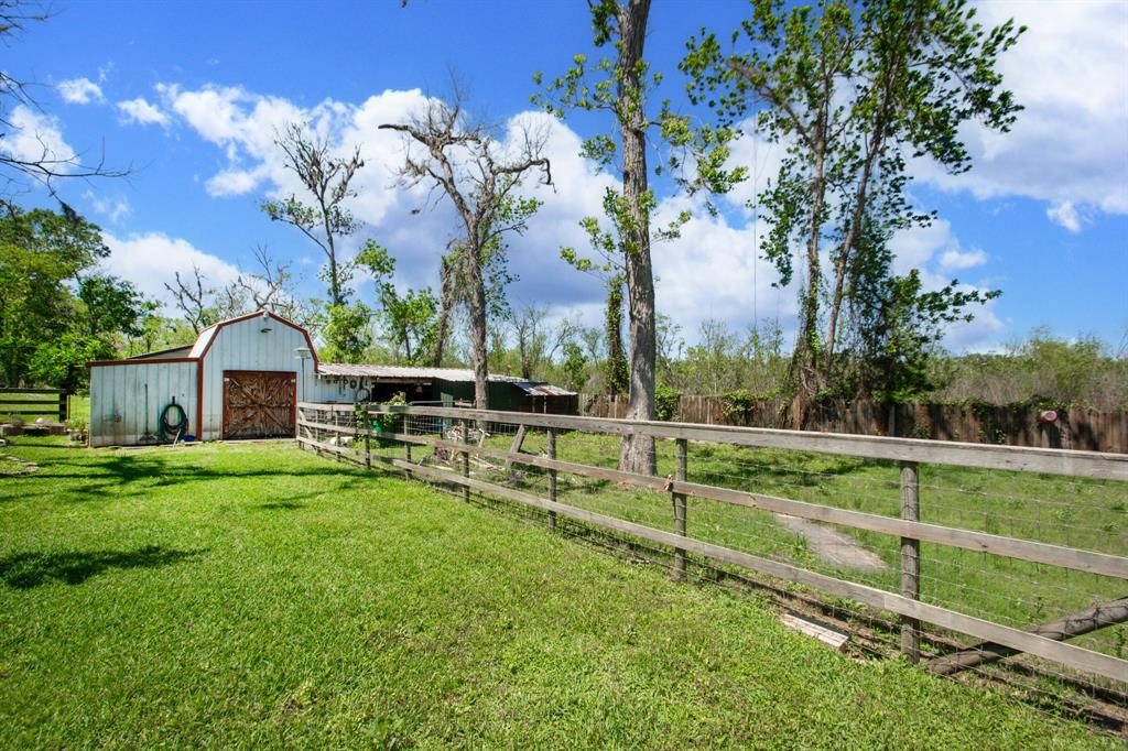 400 Pecan Estates Road #C616R, Angleton, Texas image 27