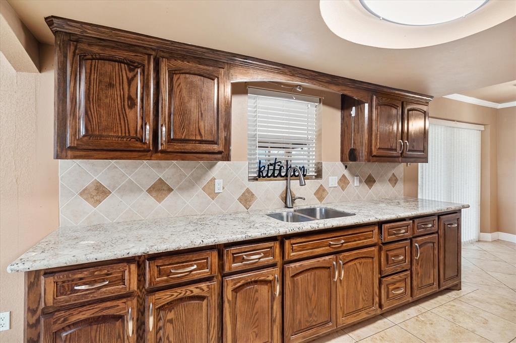 400 Pecan Estates Road #C616R, Angleton, Texas image 46