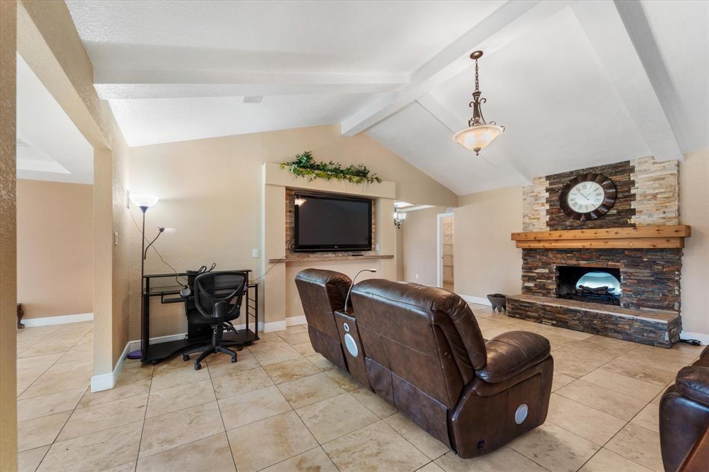 400 Pecan Estates Road #C616R, Angleton, Texas image 33