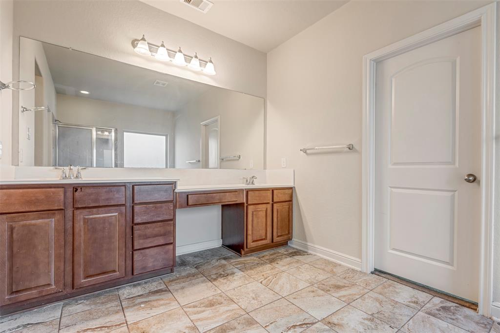 24515 Flora Meadow Drive, Spring, Texas image 21