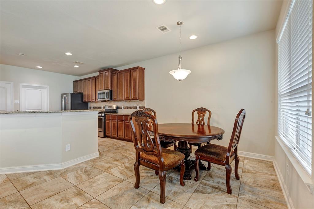24515 Flora Meadow Drive, Spring, Texas image 18