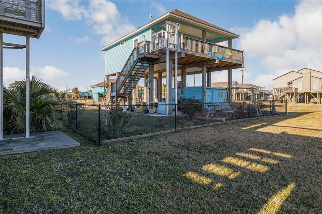 110 Verdia Drive, Crystal Beach, Texas image 5