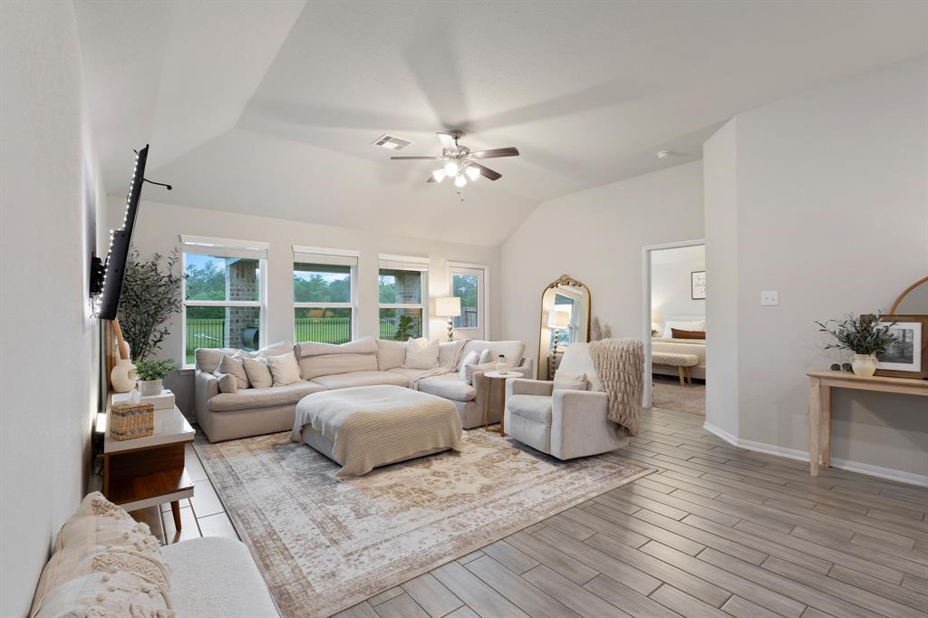 236 Cunningham Fir Trail, Conroe, Texas image 14