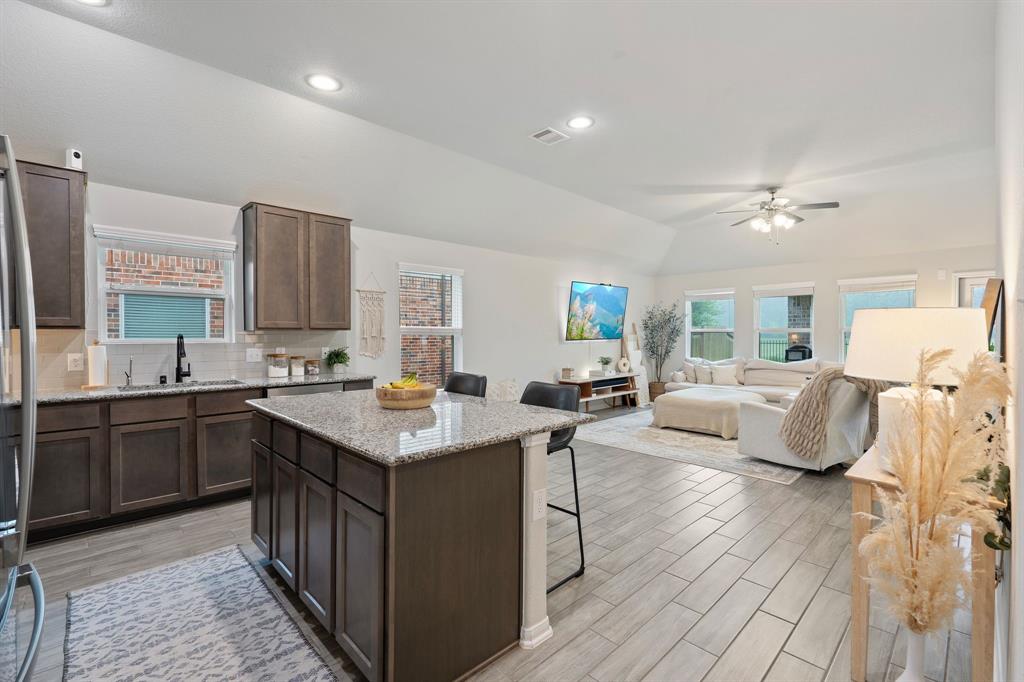 236 Cunningham Fir Trail, Conroe, Texas image 12
