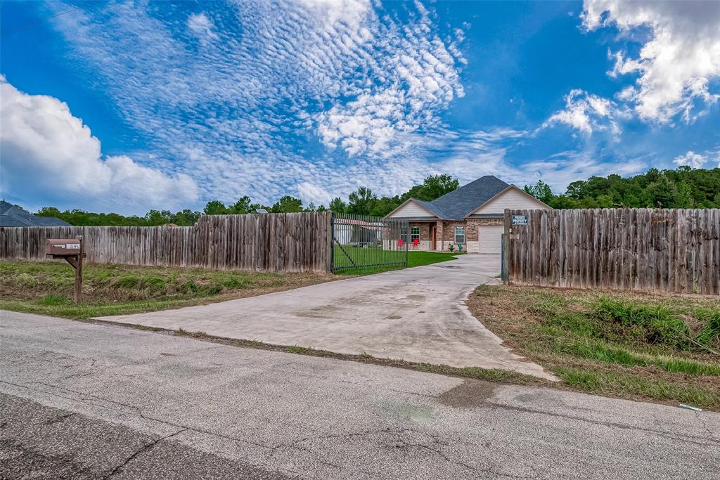 1890 County Road 2291, Cleveland, Texas image 6