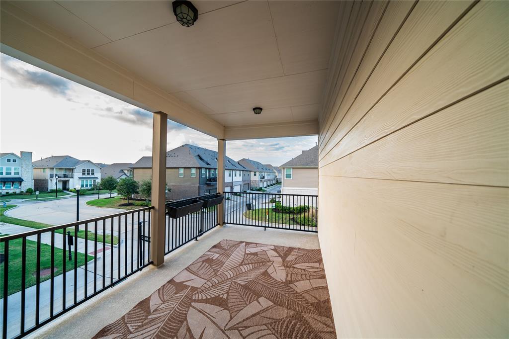 9423 Towne Lake Parkway, Cypress, Texas image 17