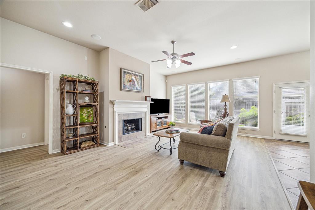 6315 Teal Mist Lane, Fulshear, Texas image 10